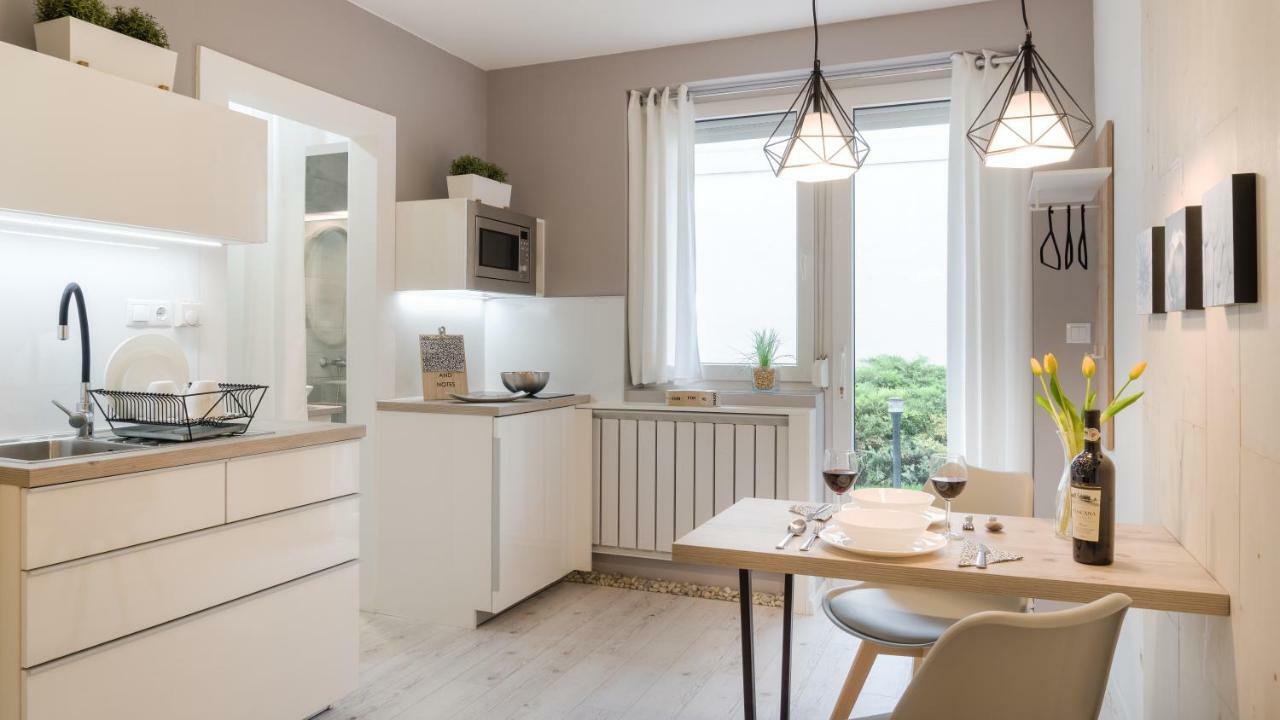 Luxury Studio 24 Győr Extérieur photo